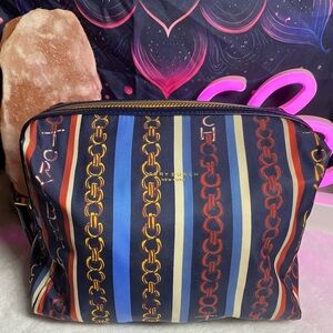 EUC Tory Burch Gemini Link Cosmetic Bag